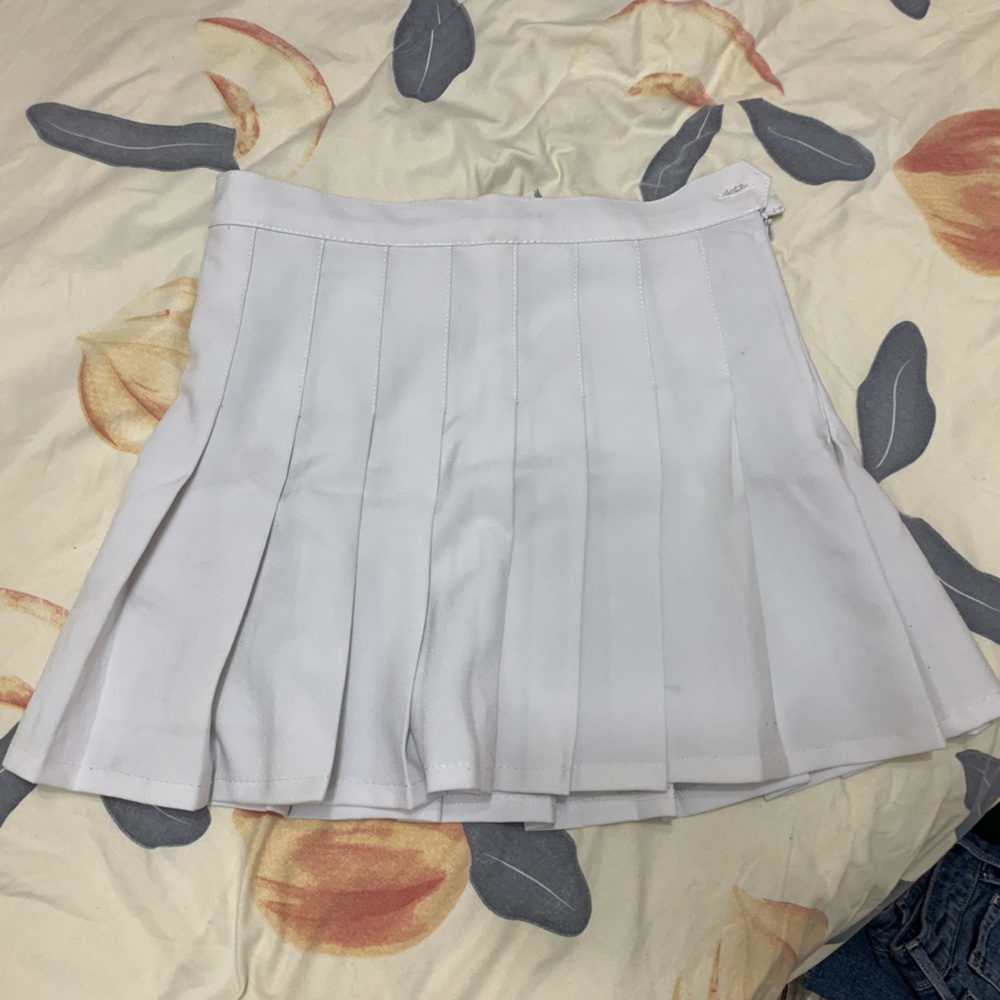 White tennis skirt